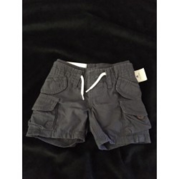 Baby gap shorts size 0-3 months - Picture 1 of 4